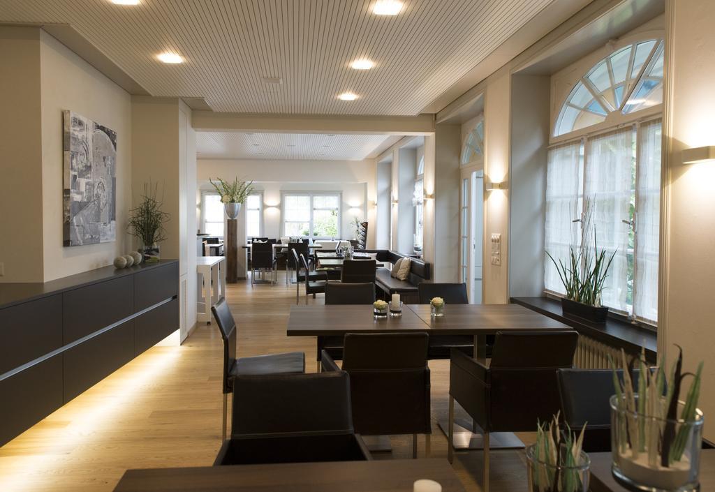 Gasthaus Zum Bahnhof Berg エクステリア 写真
